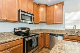 Picture of 1411 Trailwater Street, Ruskin, FL 33570