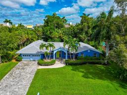 Picture of 1389 Harbor Drive, Sarasota, FL 34239