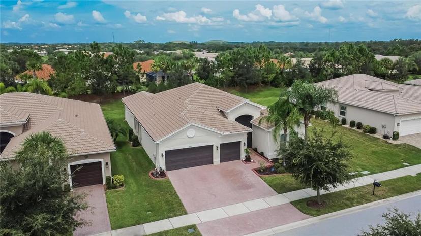 Picture of 16005 Cape Coral Drive, Wimauma FL 33598