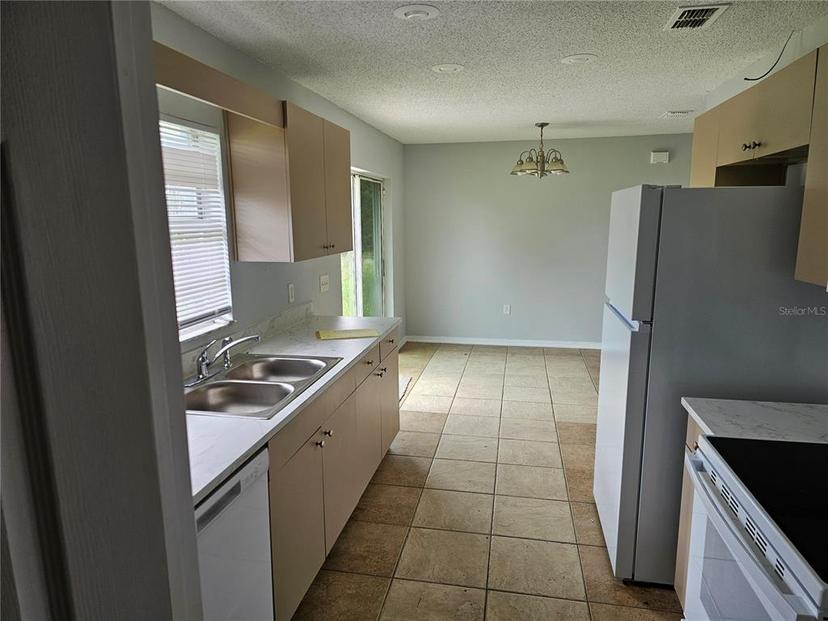 Picture of 36131 Pine Bluff Loop, Dade City FL 33525