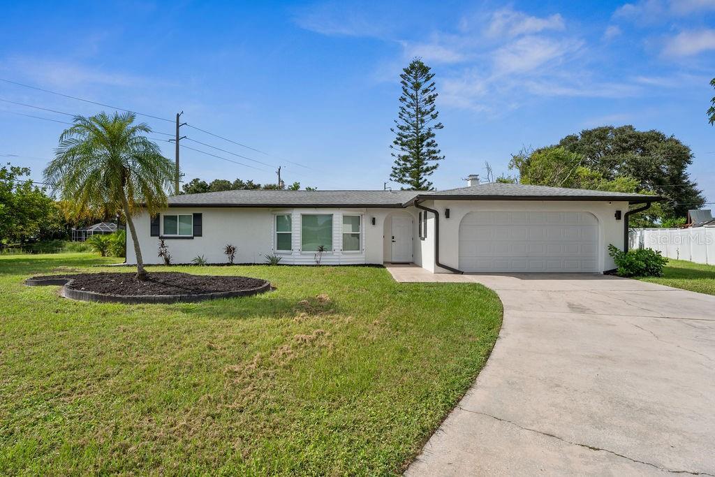Picture of 243 Moss Lane, Venice, FL 34293