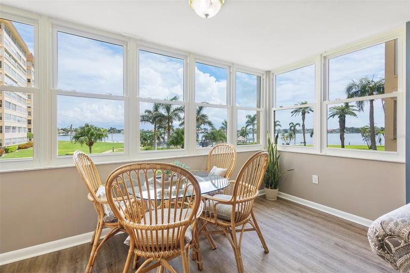 Picture of 5130 Brittany Drive S Unit 208, St Petersburg FL 33715