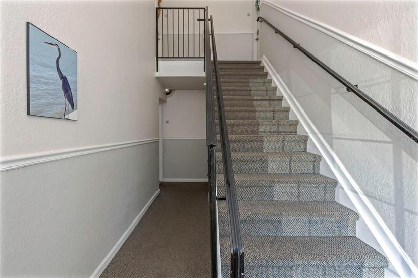 Picture of 105 Pompano Drive Se Unit A, St Petersburg FL 33705
