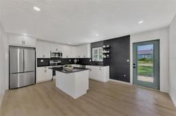 Picture of 1757 Mova Street, Sarasota, FL 34231