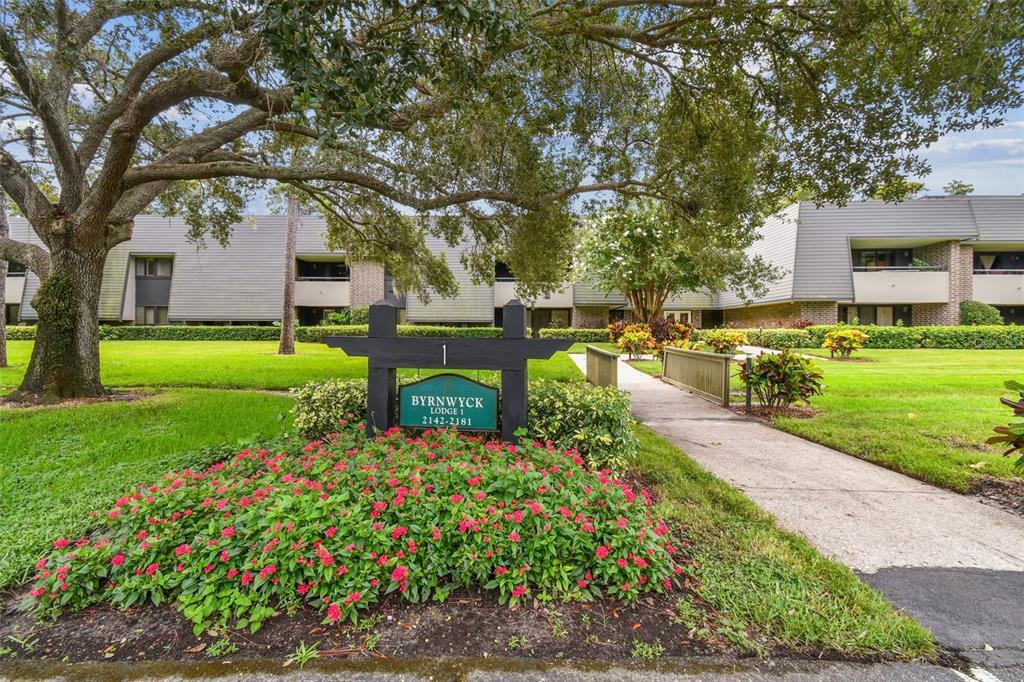 Picture of 36750 Us Highway 19 N Unit 05102, Palm Harbor, FL 34684