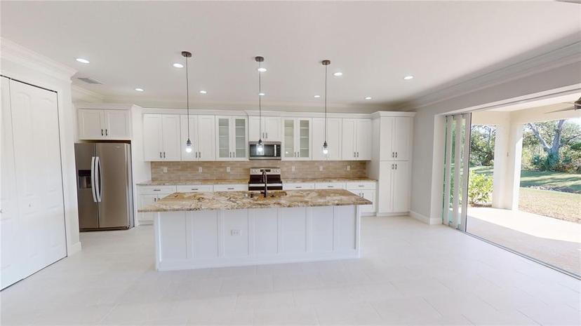 Picture of 721 Redbud Court, Englewood FL 34223