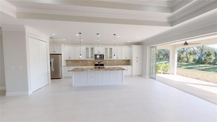 Picture of 721 Redbud Court, Englewood FL 34223