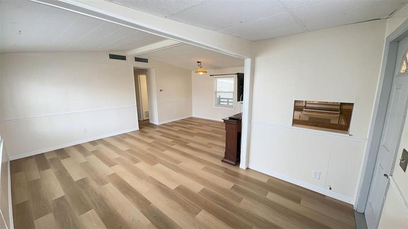 Picture of 4851 W Gandy Boulevard Unit B11L35, Tampa FL 33611