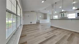 Picture of 978 Scenic View Circle, Clermont, FL 34715