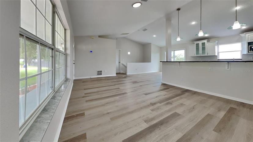 Picture of 978 Scenic View Circle, Clermont FL 34715
