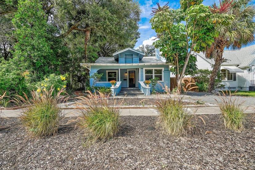 Picture of 2111 Burlington Avenue N, St Petersburg FL 33713