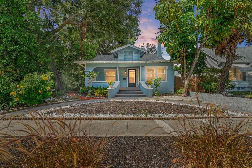 Picture of 2111 Burlington Avenue N, St Petersburg, FL 33713