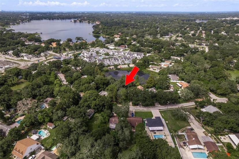 Picture of 12318 Woodleigh Avenue, Tampa FL 33612