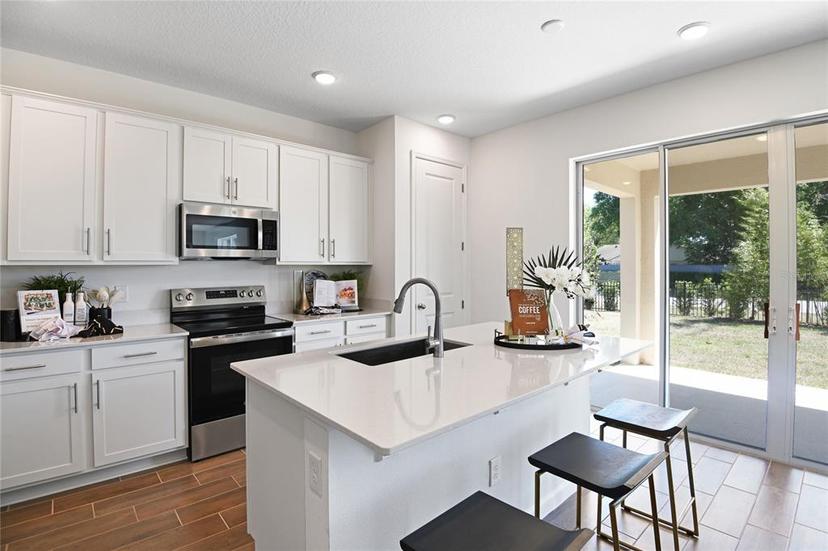 Picture of 500 Summit River Drive, Apopka FL 32712