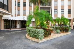 Picture of 10355 Paradise Boulevard Unit 702, Treasure Island, FL 33706
