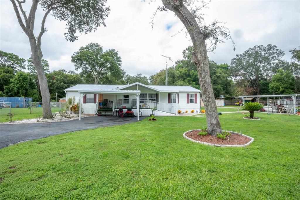 Picture of 2060 SE 172Nd Terrace, Silver Springs, FL 34488