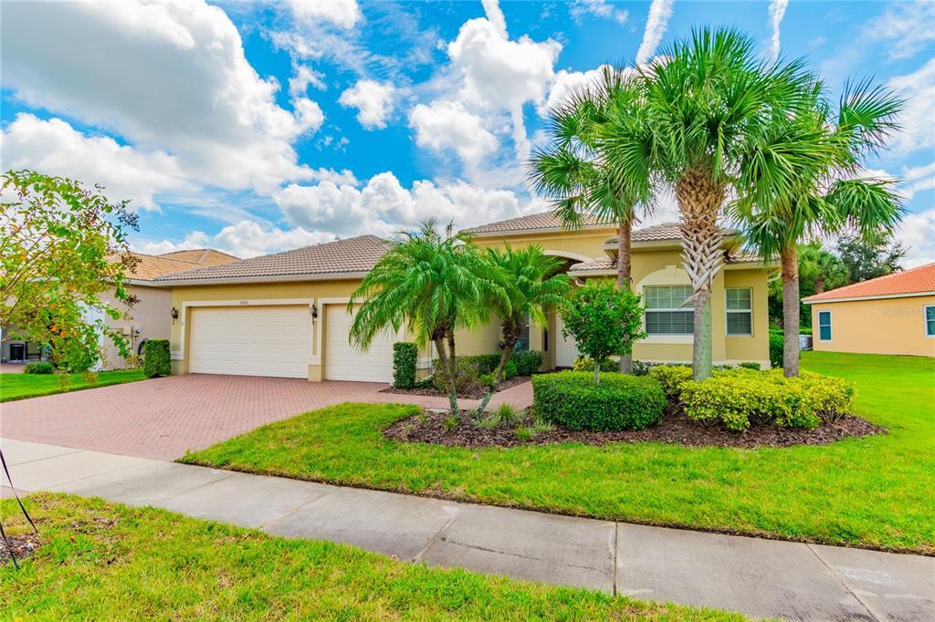 Picture of 4963 Sapphire Sound Drive, Wimauma, FL 33598