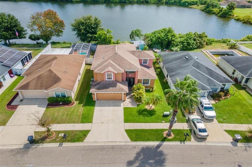 Picture of 11302 Southwind Lake Drive, Gibsonton FL 33534