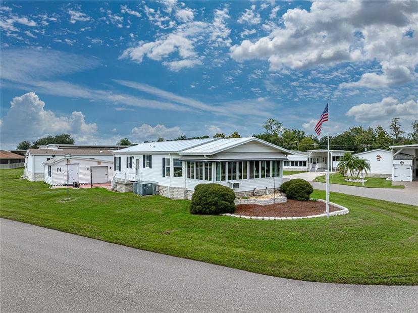 Picture of 4963 Northshore Drive, Polk City FL 33868