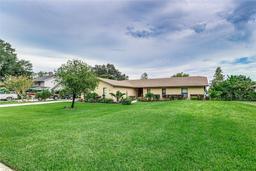 Picture of 926 Van Drive, Auburndale, FL 33823