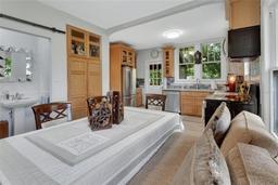 Picture of 146 Westwood Avenue, Deland, FL 32720