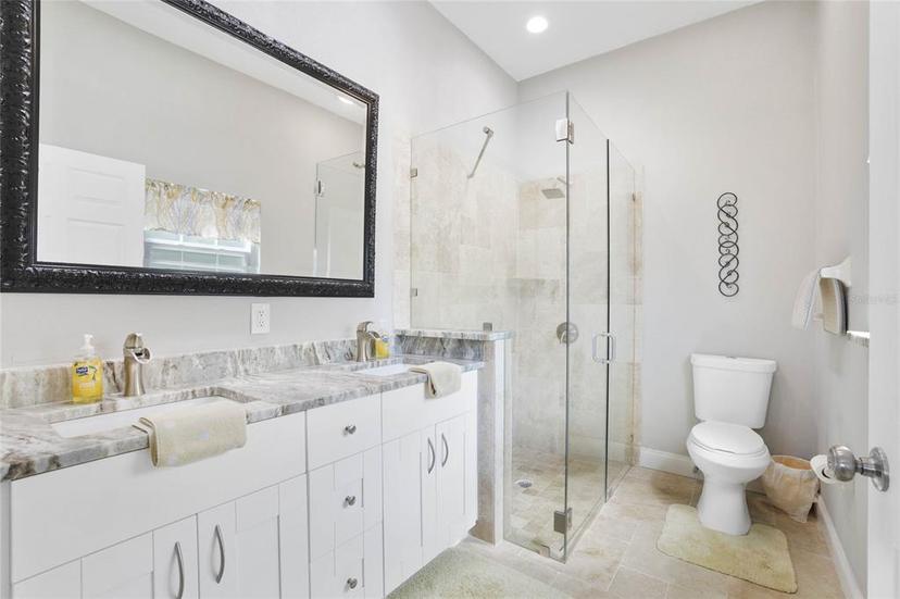 Picture of 900 Sussex Close, Orlando FL 32804