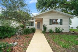 Picture of 17521 SE 96Th Court, Summerfield, FL 34491