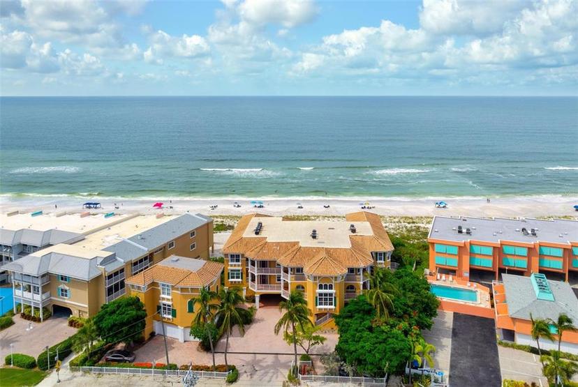 Picture of 1900 Gulf Drive N Unit 1, Bradenton Beach FL 34217