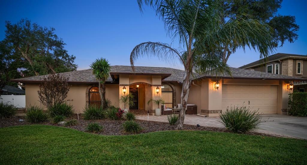Picture of 1105 Deer Run Place, Valrico, FL 33594