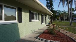 Picture of 5805 Oxford Drive, Tampa, FL 33615