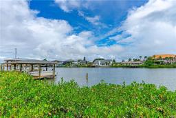 Picture of 1206 S Riverside Drive, New Smyrna Beach, FL 32168