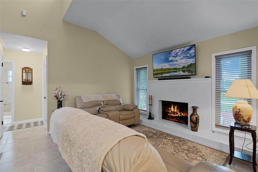 Picture of 980 Bluebird Terrace, Deltona FL 32725