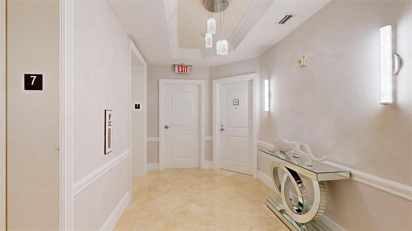Picture of 450 Knights Run Avenue Unit 702, Tampa FL 33602