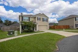 Picture of 19086 NW 165Th Lane, High Springs, FL 32643