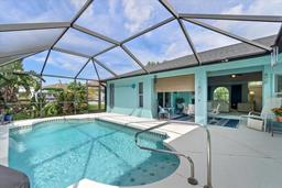 Picture of 1355 Hempstead Avenue, North Port, FL 34286