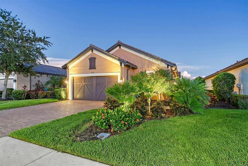 Picture of 8744 Bellussi Drive, Sarasota FL 34238