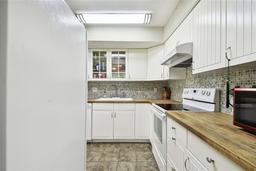 Picture of 1655 58Th Terrace S Unit 1, St Petersburg, FL 33712