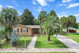 Picture of 2041 W Howard Place, Citrus Springs, FL 34434