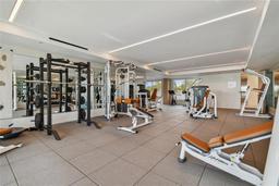 Picture of 1028 Sunset Point Road Unit R8, Clearwater, FL 33755