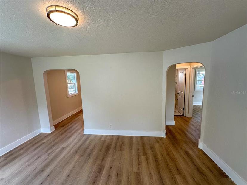 Picture of 1650 Prescott Street S, St Petersburg FL 33712