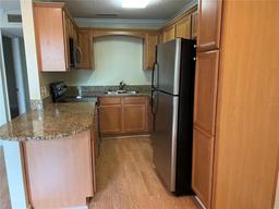 Picture of 4814 Conway Road Unit 141, Orlando, FL 32812