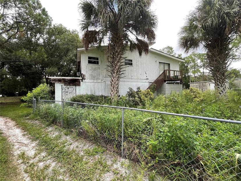 Picture of 539 S Volusia Avenue, Pierson FL 32180