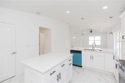 Picture of 2911 E 20Th Avenue, Tampa, FL 33605