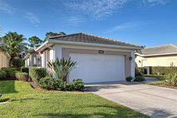 Picture of 1586 Monarch Drive Unit 1586, Venice, FL 34293