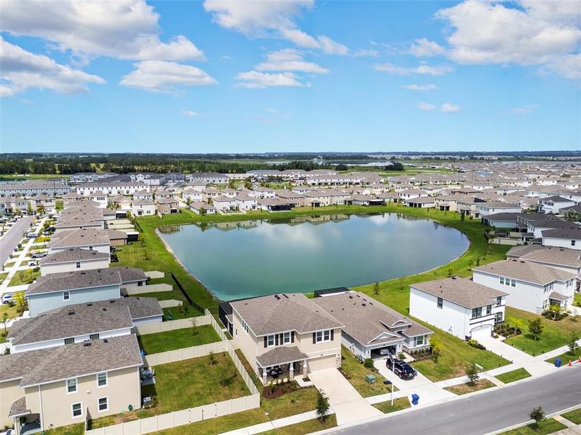 Picture of 8861 Forge Breeze Loop, Wesley Chapel FL 33545