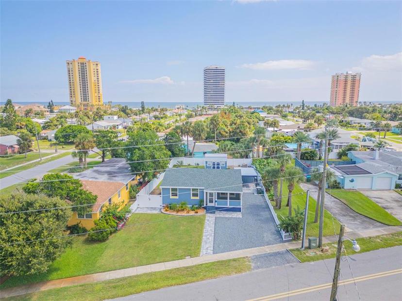 Picture of 2110 N Oleander Avenue, Daytona Beach FL 32118