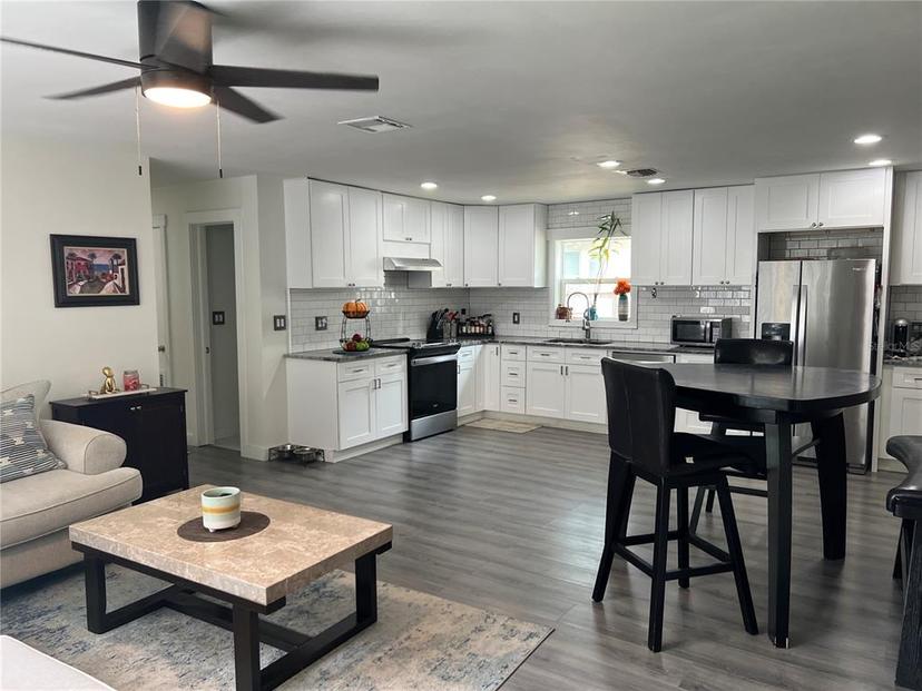 Picture of 2175 43Rd Avenue N, St Petersburg FL 33714