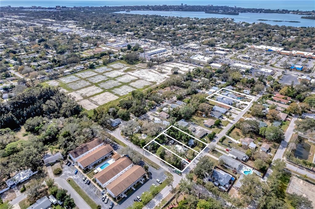 Picture of 4020 School Avenue S, Sarasota, FL 34231