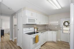 Picture of 12004 Fairway Avenue, Brooksville, FL 34613