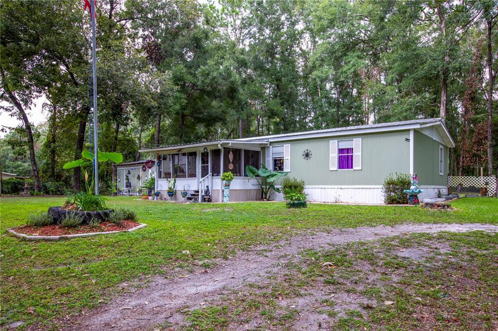 Picture of 223 SE Little John Place, High Springs, FL 32643